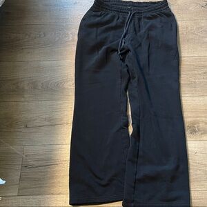 PINK Black Sweatpants with P Logo